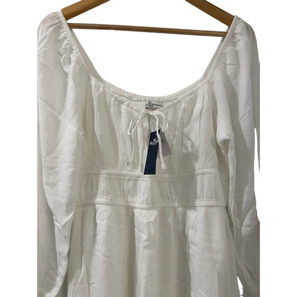 (Sold)HOLLISTER White LONG-SLEEVE CHANNELED BUILT-IN SHORTS DRESS Large NWT - Picture 3 of 14
